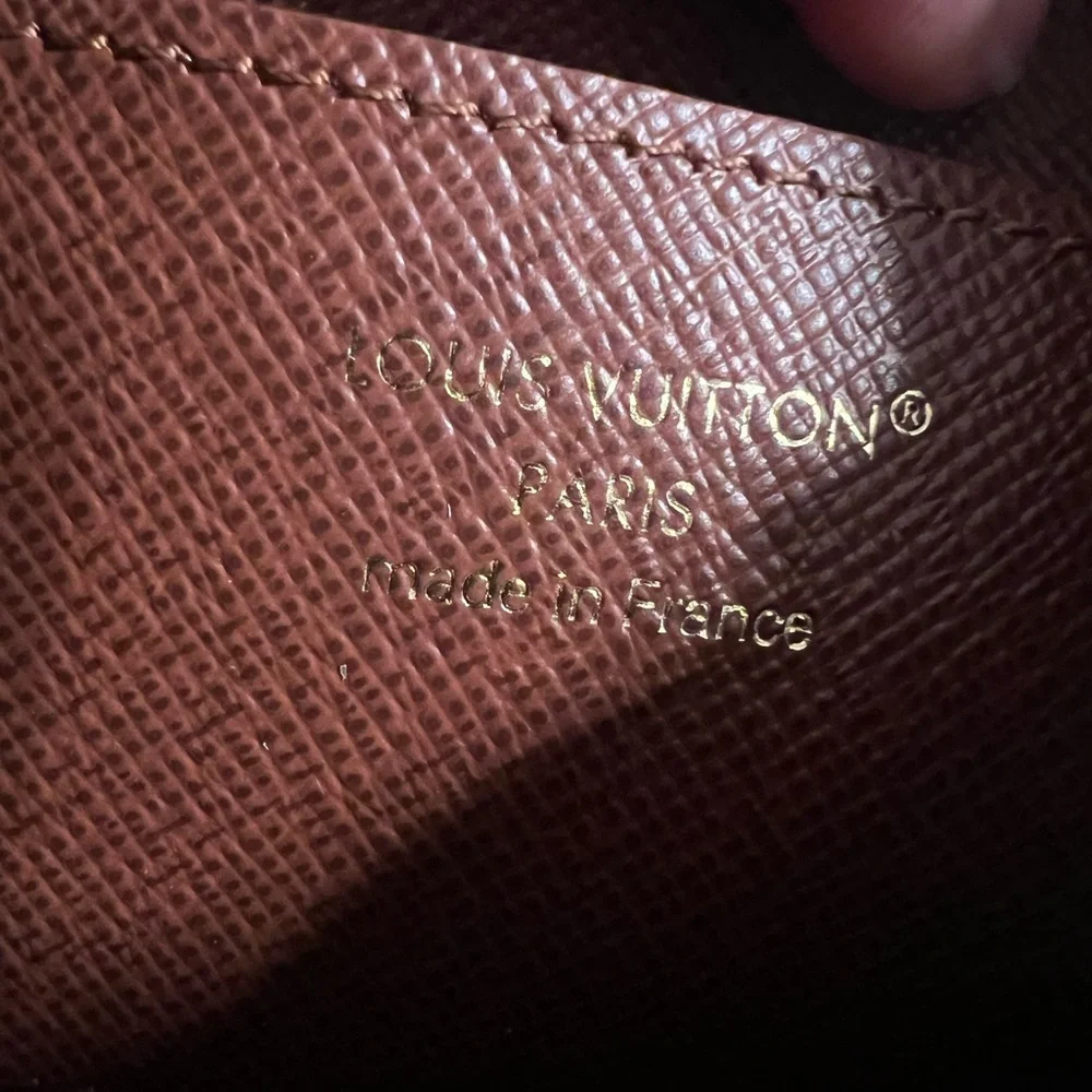 Louis Vuitton Monogram Key Holder - Brown and Gold - Picture 4 of 10